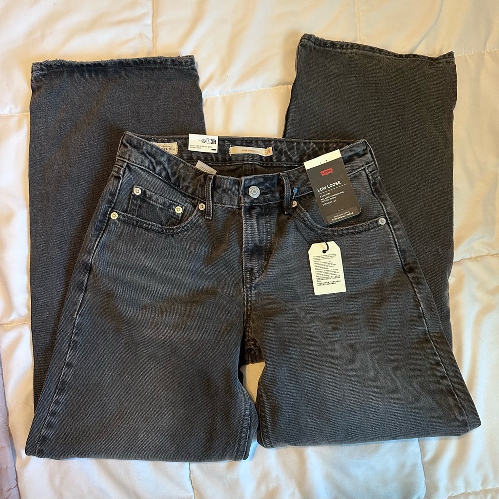 Levi's low loose jeans NWT 25